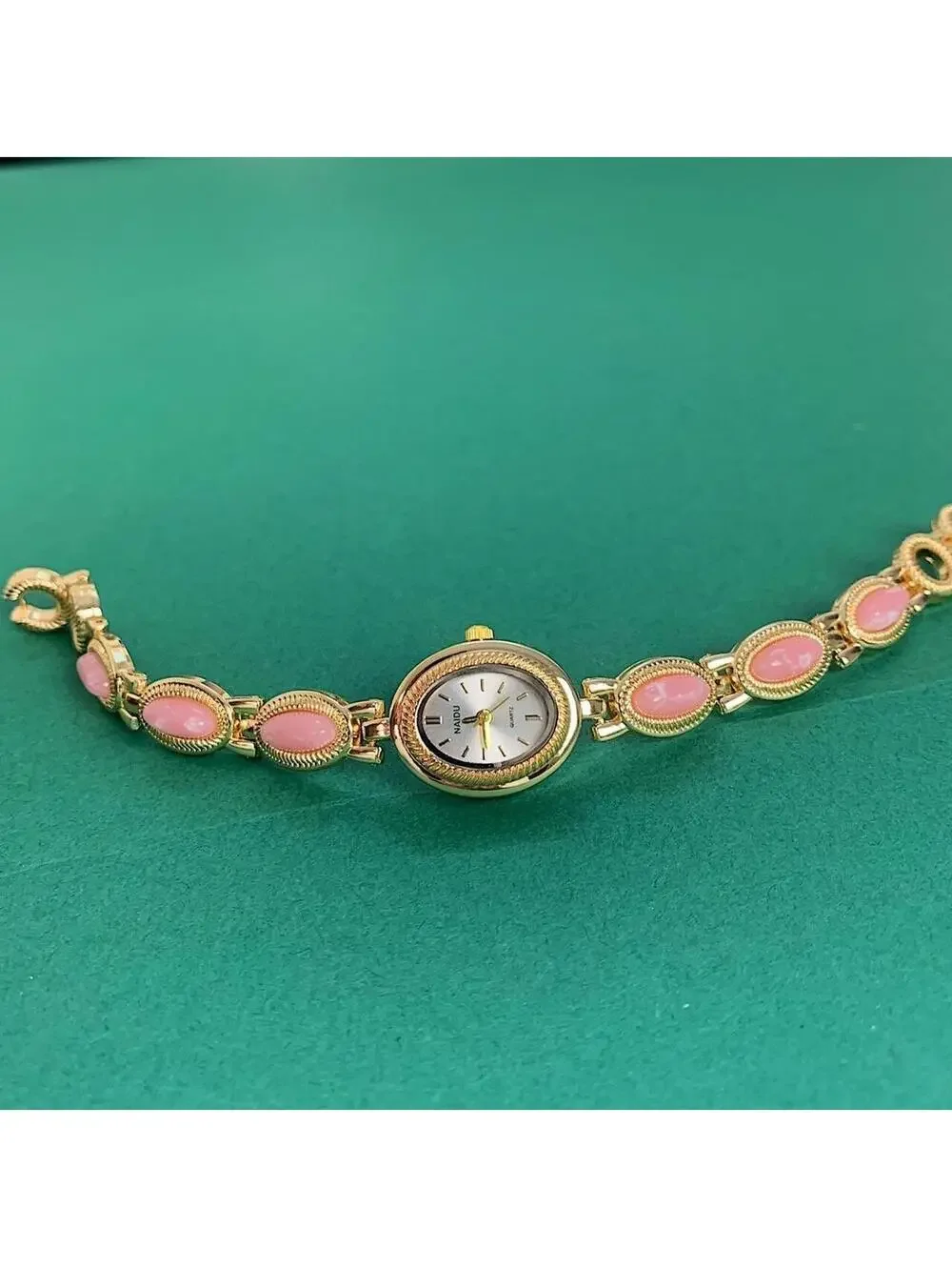 Y2k style Dainty cute Gold style tone quartz watch